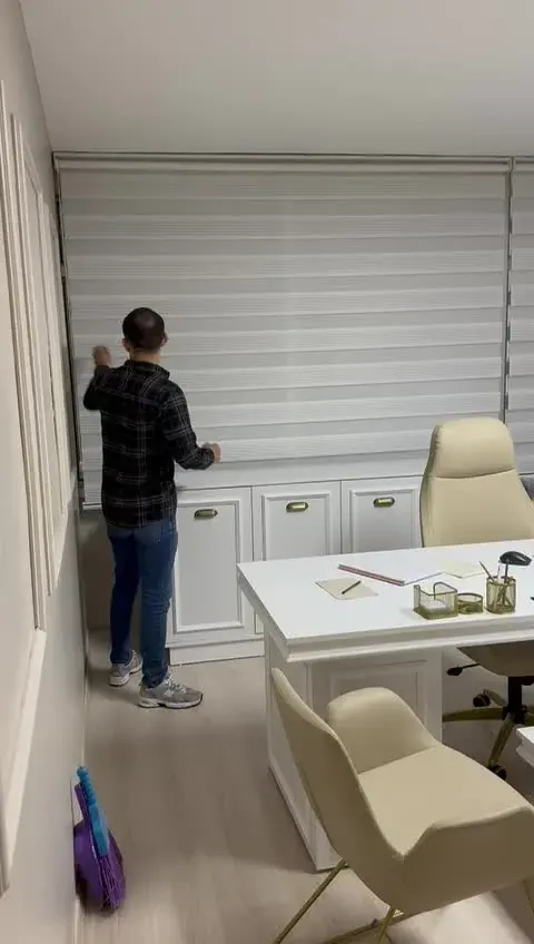 Zebra Perde mi Stor Perde mi? Hangisi Daha Kullanışlı? için Betaper Perde uygulama görseli
